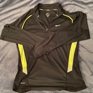 NIKE RUNNING lightweight quarter-zip, size S
